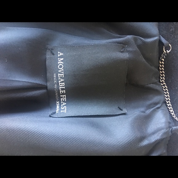 A moveable Feast - wool coat - Picture 5 of 8